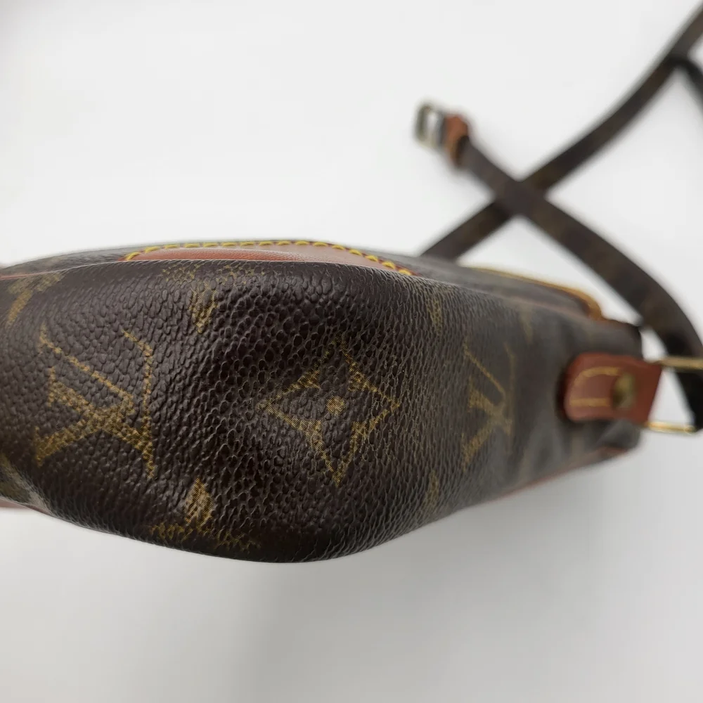 Louis Vuitton Monogram Danube Crossbody Shoulder Bag, Authentic.. - Picture 6 of 14